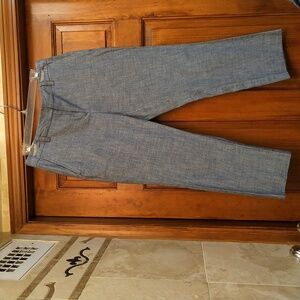 Lands' End chambray blue size 4P Mid Rise straight leg capris